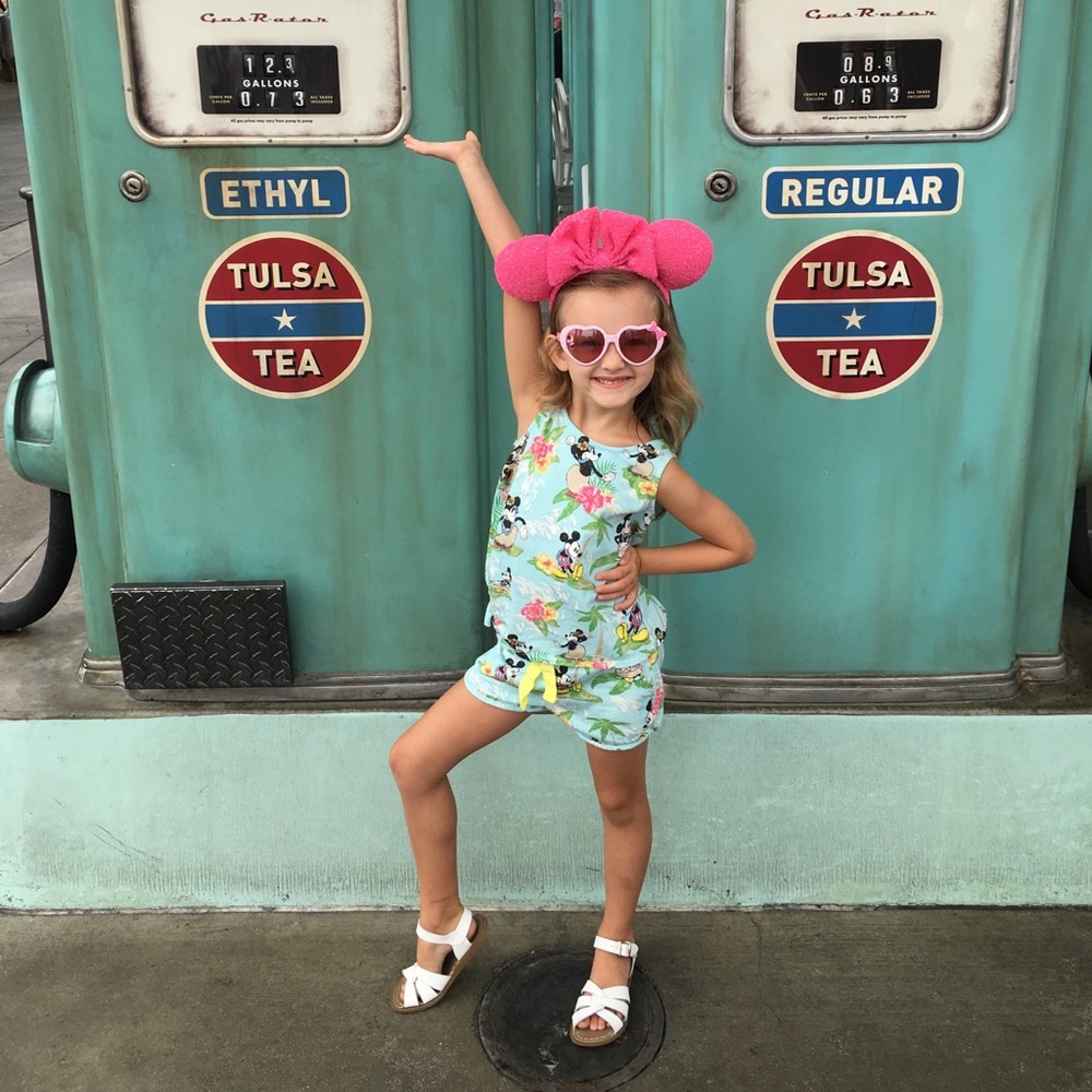 Zara Girls Minnie Mouse hula set